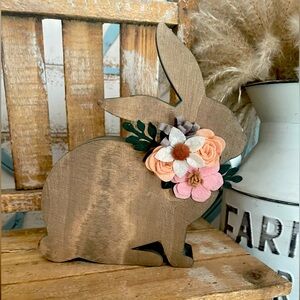 Primitives by Kathy Chunky Bunny Sitter NWT!